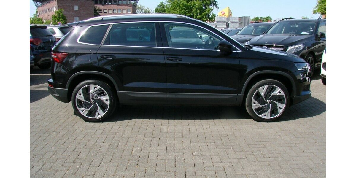 Skoda Karoq 2.0TDI Style 4x4 ACC Columbus Leder AHK 52.678 km 29.980 &euro; Falkensee 14612
