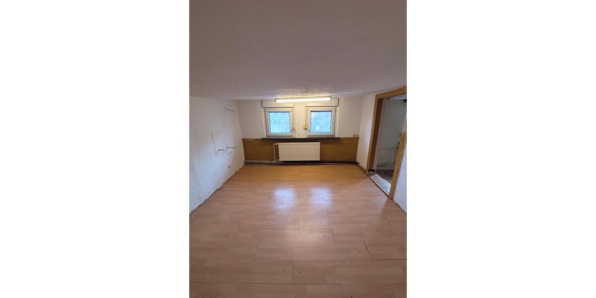 Mehrfamilienhaus, Wohnhaus Melsungen - 4 Zimmer, 145 m&sup2;, 72.000&euro; | Angebot:26794957