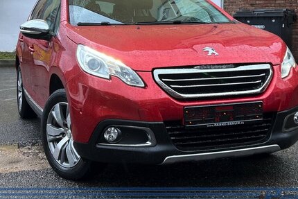 Peugeot 2008 Allure*Navi*PDC*SHZ*Ambiete*1-Hand*Tel. 98.291 km 7.480 &euro; Berlin 13187