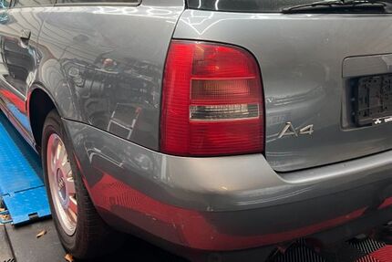 Audi A4 325.000 km 2.500 &euro; Nabburg 92507