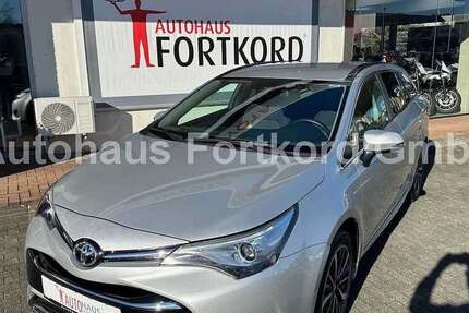 Toyota Avensis 64.980 km 18.190 &euro; Bielefeld 33689