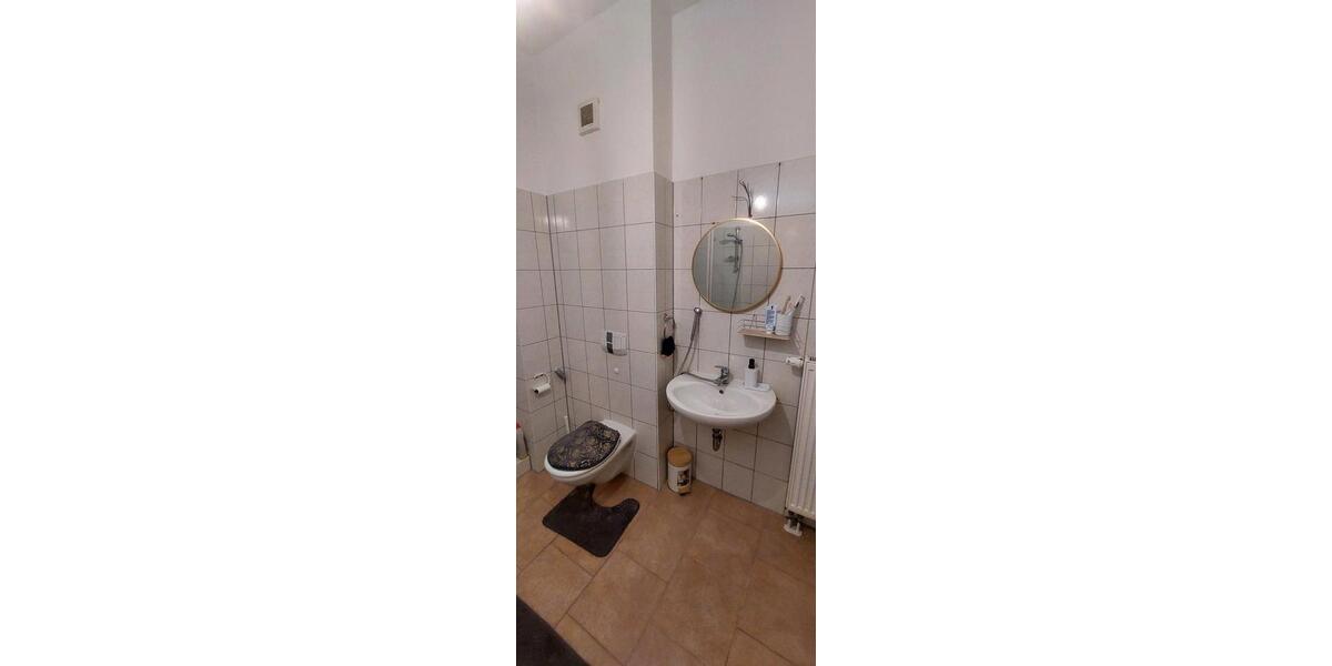 Etagenwohnung Bitterfeld-Wolfen Bitterfeld - 1 Zimmer, 63 m&sup2;, 555&euro; | Angebot:27650164