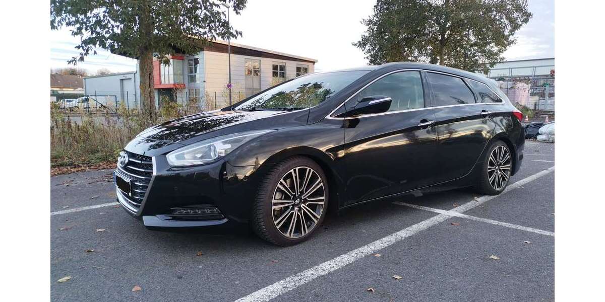 Hyundai i40 167.900 km 8.990 &euro; Recklinghausen 45665