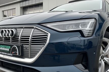 Audi e-tron 34.426 km 31.860 &euro; Marktredwitz 95615