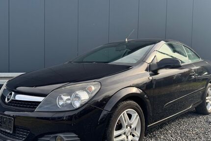 Opel Astra 111.700 km 3.890 &euro; Braunschweig 38110