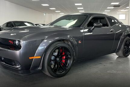 Dodge Challenger 4.000 km 49.990 &euro; Mudau 69427