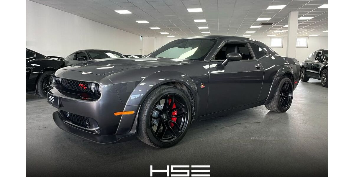 Dodge Challenger 4.000 km 49.990 &euro; Mudau 69427