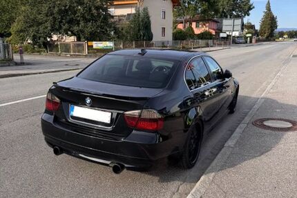 BMW 335