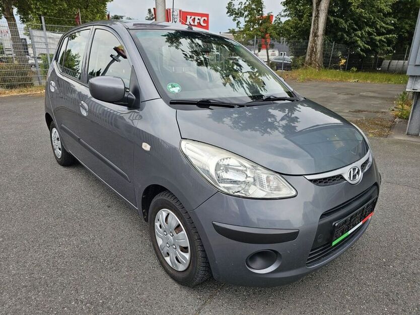 i10