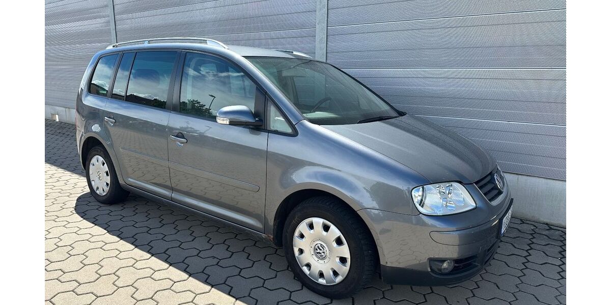 VW Touran 301.998 km 999 &euro; Fürth 90763