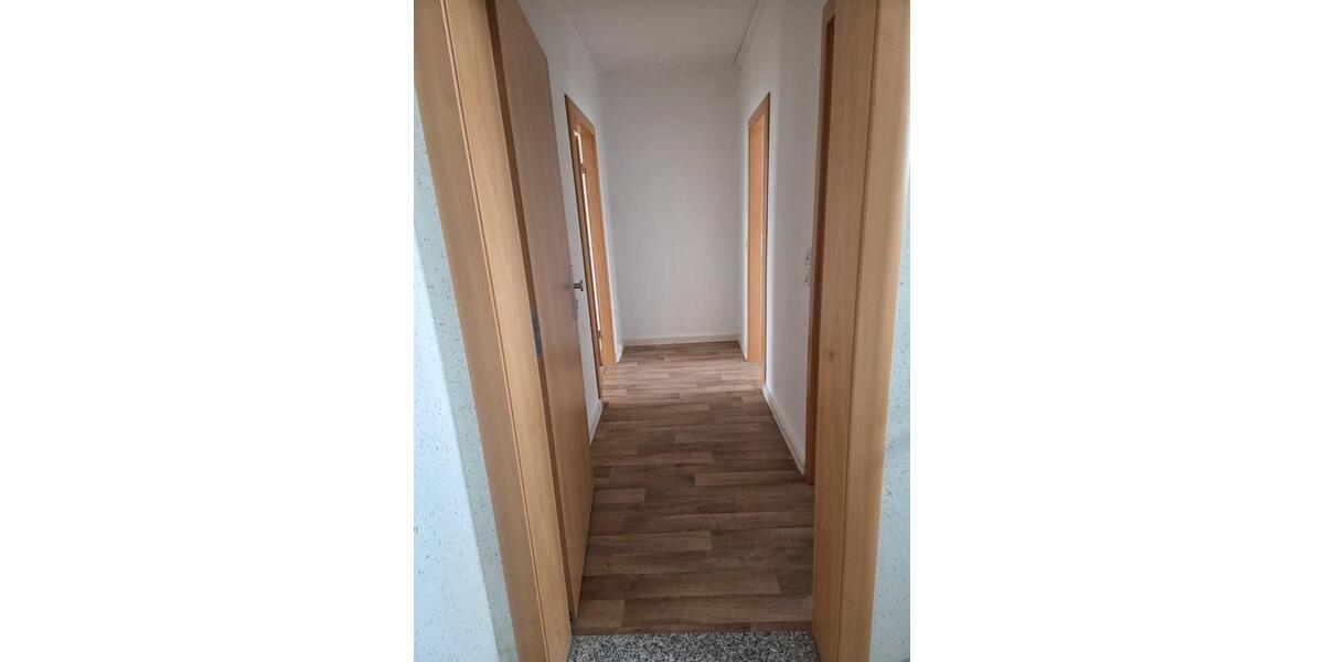 Etagenwohnung Seehausen (Altmark) - 2 Zimmer, 50 m&sup2;, 300&euro; | Angebot:24698920