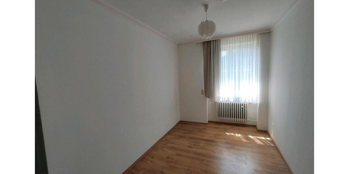 Etagenwohnung Kipfenberg - 7 Zimmer, 120 m&sup2;, 229.000&euro; | Angebot:26858193