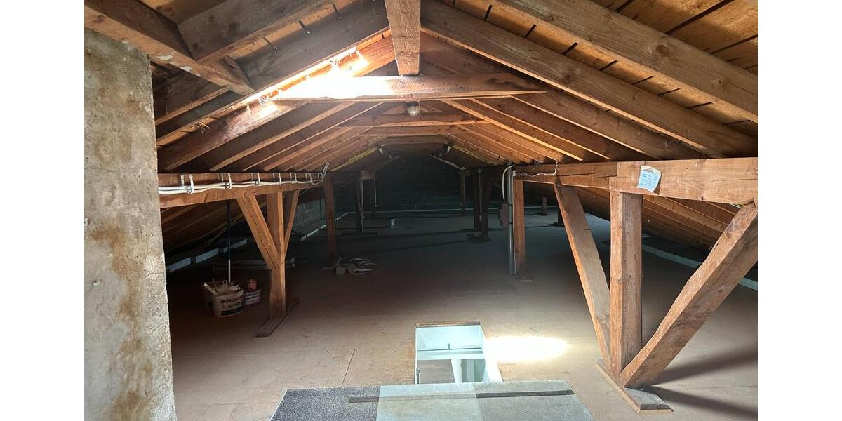 Einfamilienhaus Hadamar - 8 Zimmer, 180 m&sup2;, 589.000&euro; | Angebot:27021779