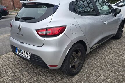 Renault Clio 90.000 km 8.700 &euro; Ochtrup 48607