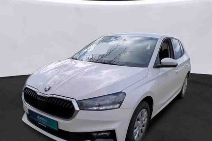 Skoda Fabia 40.323 km 14.590 € Diez 65582