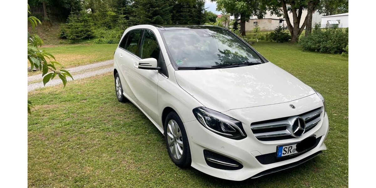 Mercedes-Benz B 180 83.500 km 14.500 &euro; Straßkirchen 94342
