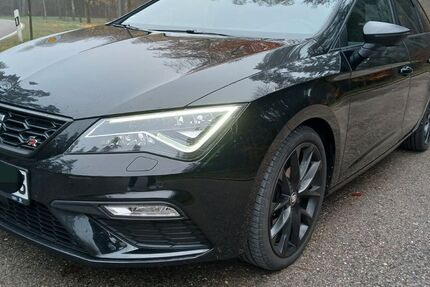 Seat Leon 79.900 km 20.200 &euro; Ansbach 91522