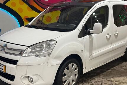 Citroen Berlingo 176.000 km 2.900 &euro; berlin 10625