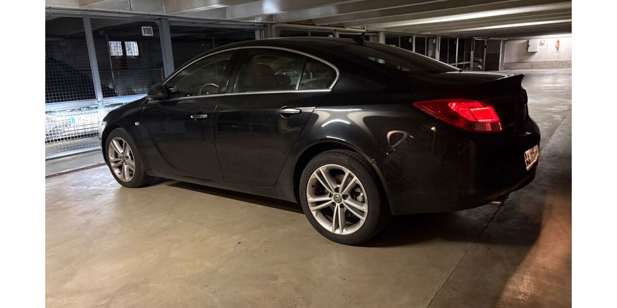 Opel Insignia 136.059 km 7.700 &euro; Unterschleißheim-Lohhof 85716