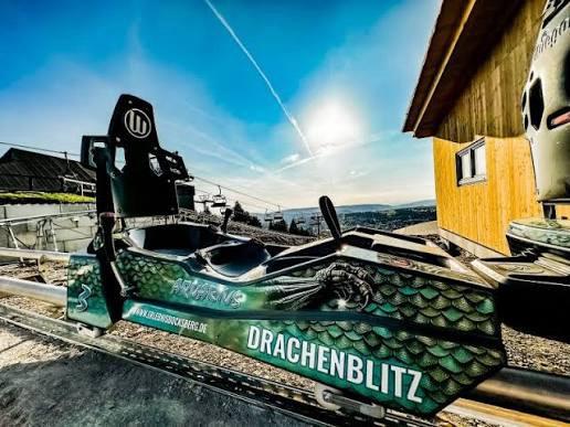 1 Zimmer Wohnung im ehemaligen vier Jahreszeiten Hotel 1 zimmer