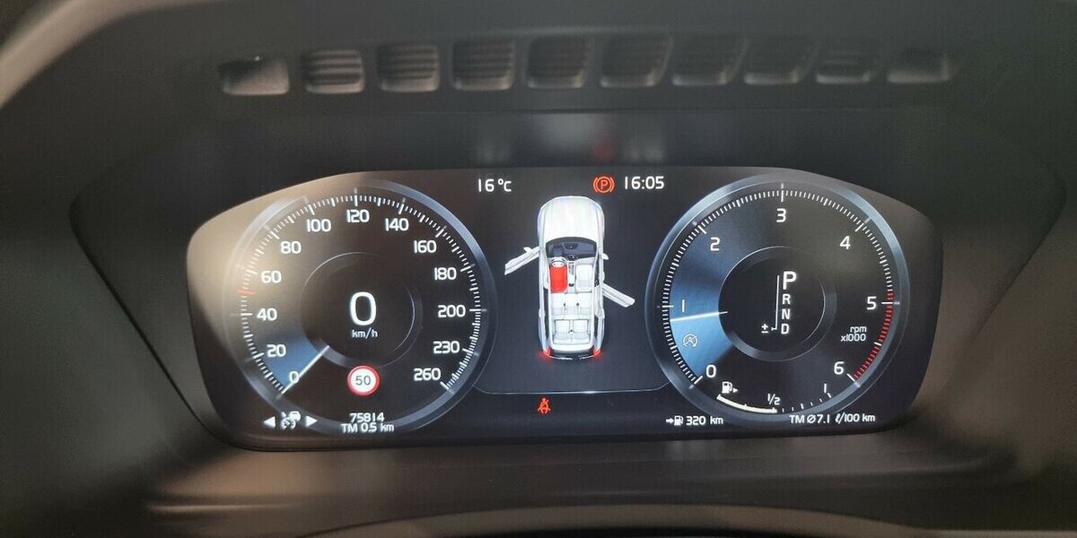 Volvo XC90 ThorsHammer Leder-Sport Memory APP AHK 7-Si 75.900 km 40.000 &euro; Garrel 49681