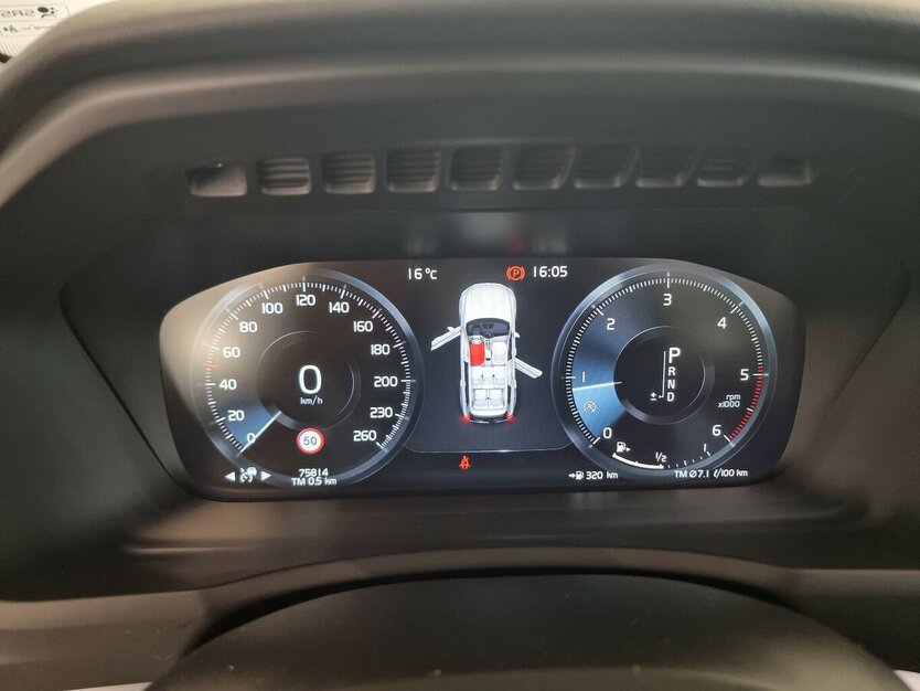 Volvo XC90 ThorsHammer Leder-Sport Memory APP AHK 7-Si 75.900 km 41.900 € Garrel 49681