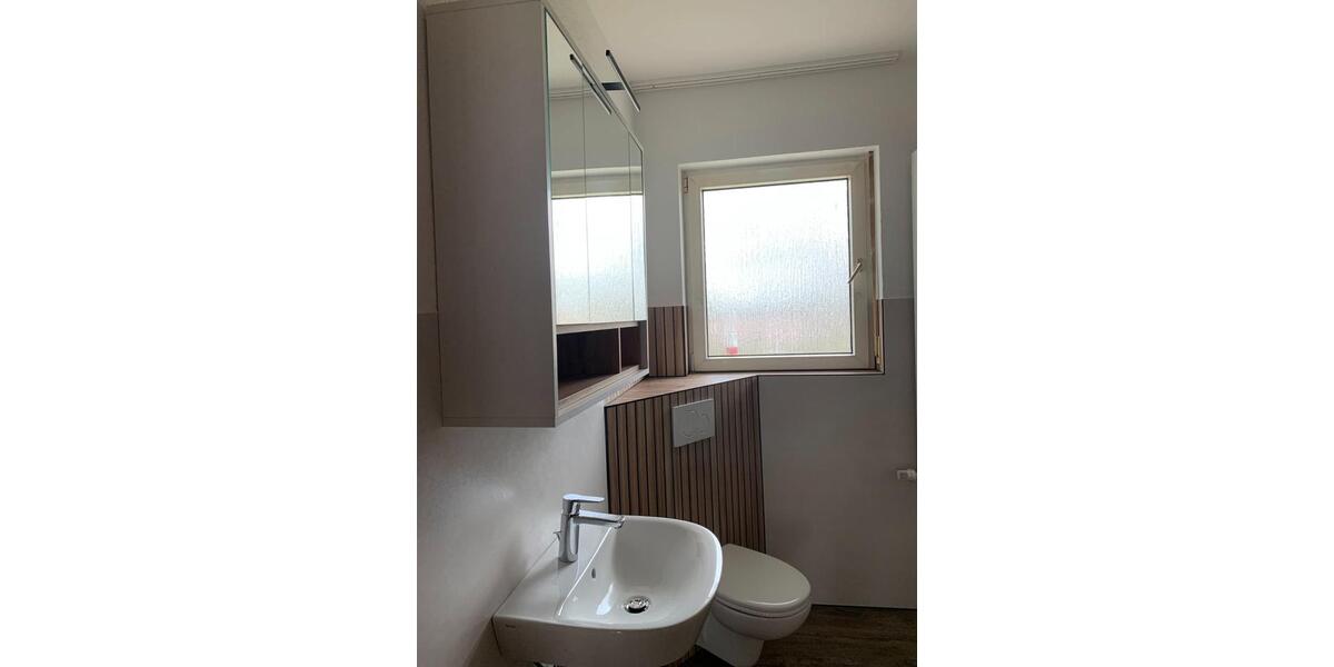 Erdgeschoßwohnung Kirtorf - 3 Zimmer, 91 m&sup2;, 600&euro; | Angebot:26086303