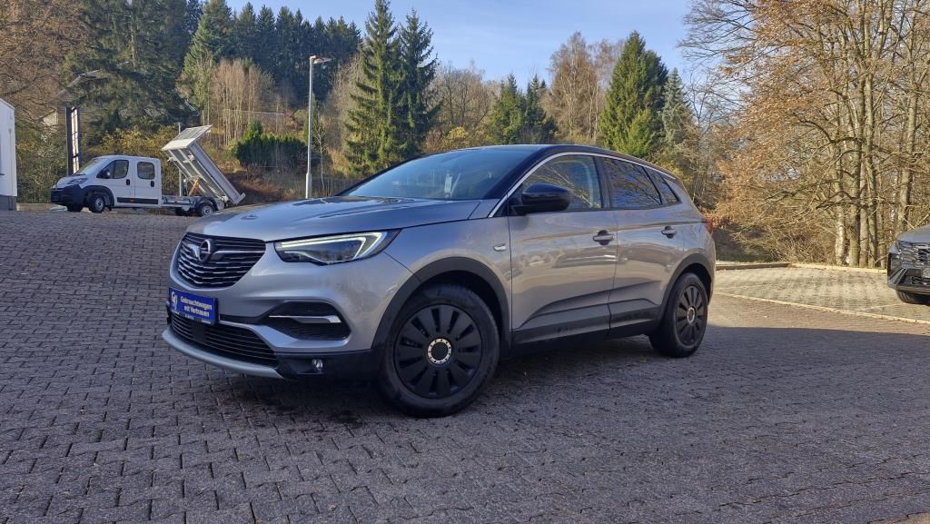 Opel Grandland (X) 57.640 km 14.990 &euro; Schneeberg 08289