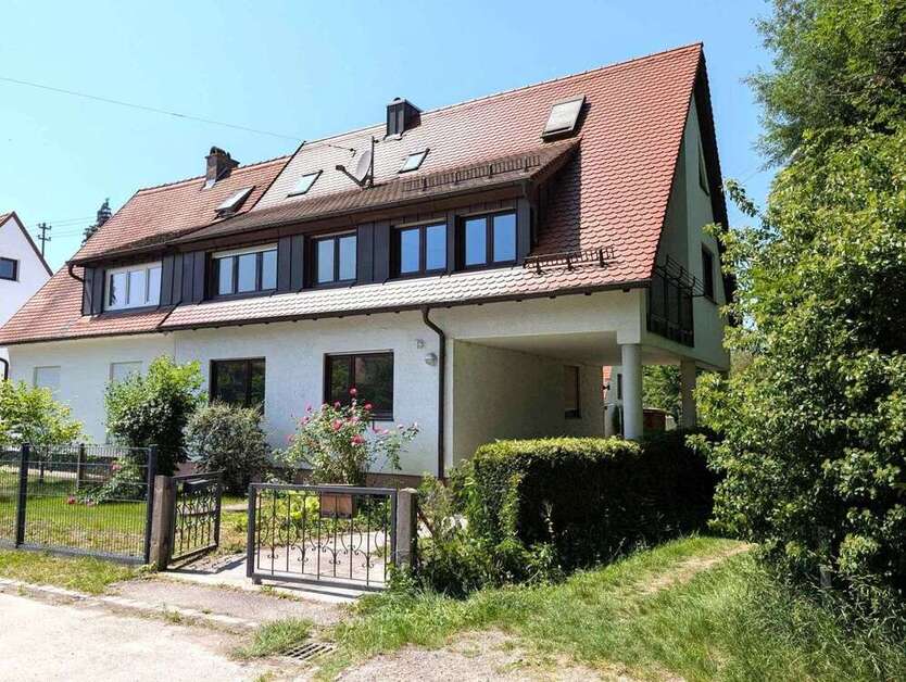 Haus zum Kaufen in Augsburg 625.000 € 112.34 m²