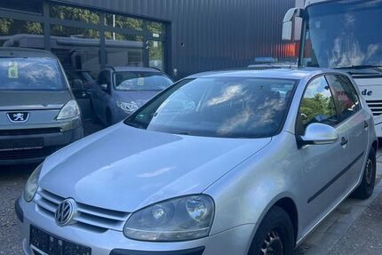 VW Golf 191.000 km 2.390 &euro; Mönchengladbach 41199