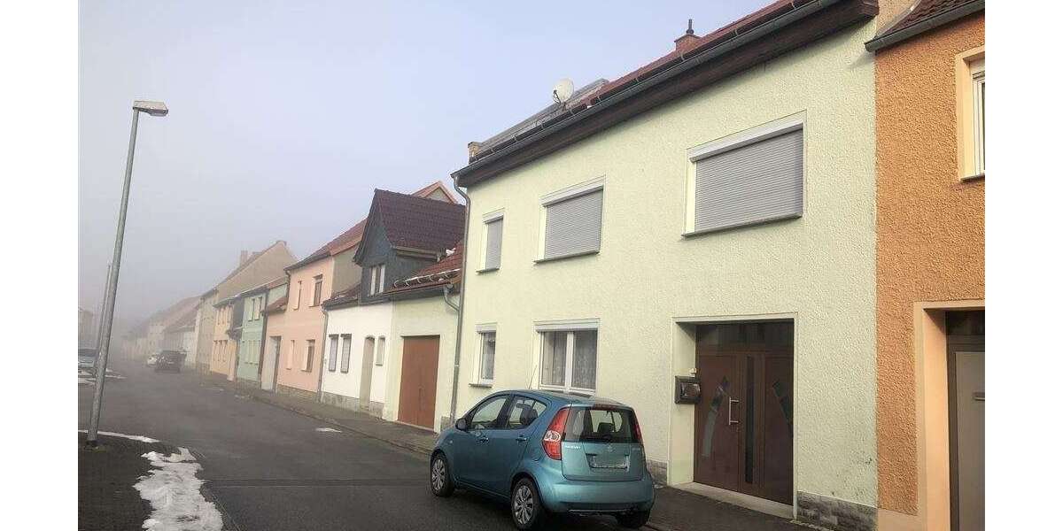 Einfamilienhaus Heldrungen Heldrungen - 5 Zimmer, 137 m&sup2;, 115.000&euro; | Angebot:25201096