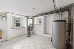 Einfamilienhaus Hilzingen - 7 Zimmer, 215 m&sup2;, 585.000&euro; | Angebot:25879468