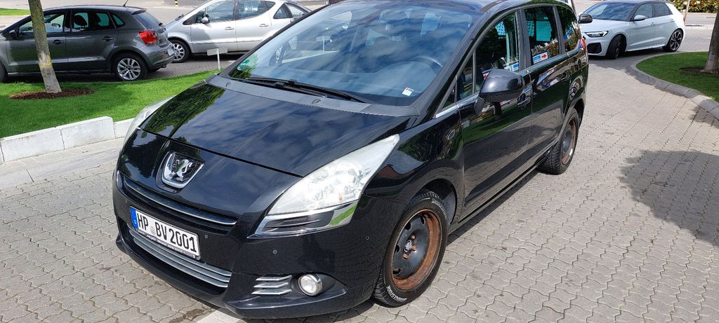 Peugeot 5008 316.000 km 2.100 &euro; Heppenheim 64646