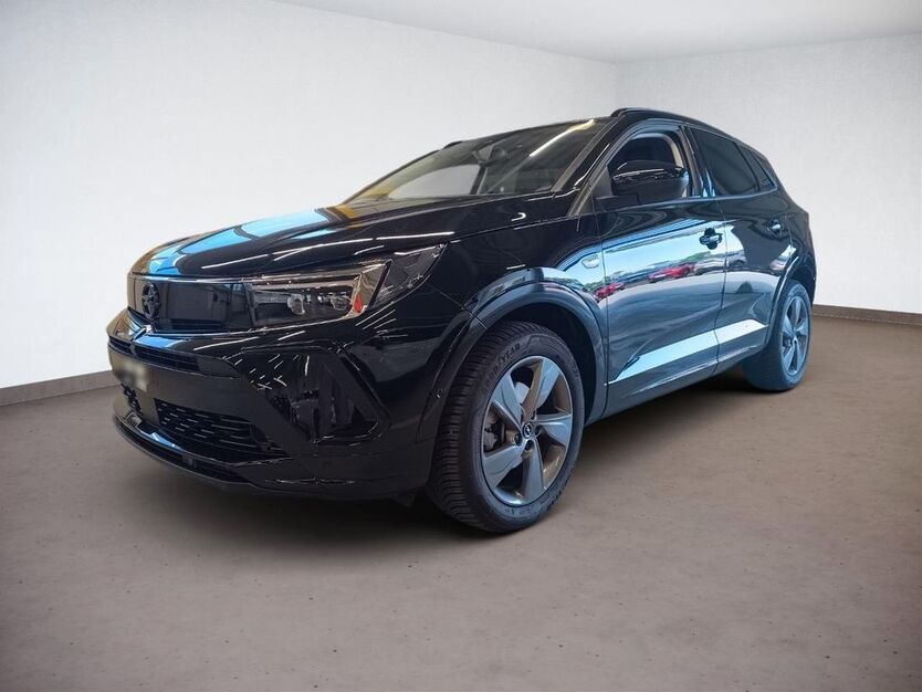 Opel Grandland (X) 8.082 km 24.695 € Parsberg 92331