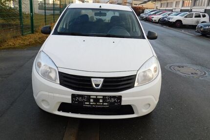 Dacia Sandero 109.986 km 2.000 &euro; Lichtenfels 96215