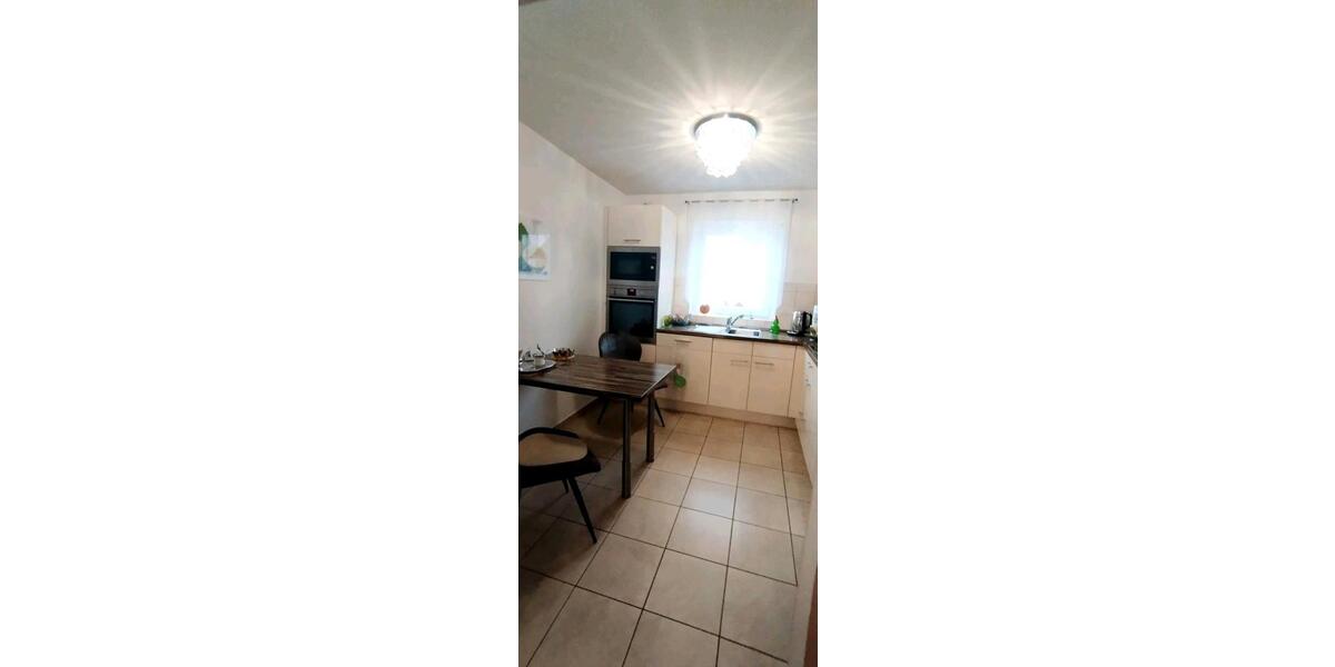 Reihenhaus Homburg - 4 Zimmer, 120 m&sup2;, 1.300&euro; | Angebot:26301304