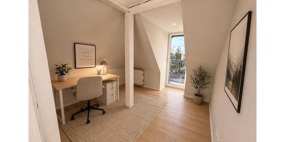 Etagenwohnung Radebeul - 2 Zimmer, 77 m&sup2;, 229.000&euro; | Angebot:26398929