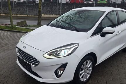 Ford Fiesta 157.000 km 9.990 € Gelsenkirchen 45884