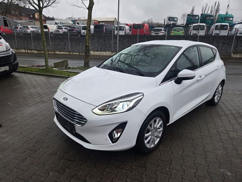 Ford Fiesta 157.000 km 9.990 € Gelsenkirchen 45884