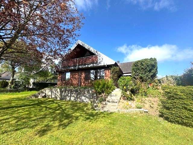 Einfamilienhaus Stockelsdorf - 7 Zimmer, 162 m&sup2;, 374.000&euro; | Angebot:26566545