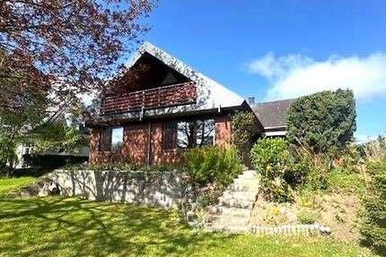 Haus Stockelsdorf - 7 Zimmer, 162 m&sup2;, 374.000&euro; | Angebot:26566545
