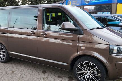 VW T5 Multivan 280.500 km 14.999 &euro; Kissenbrück 38324