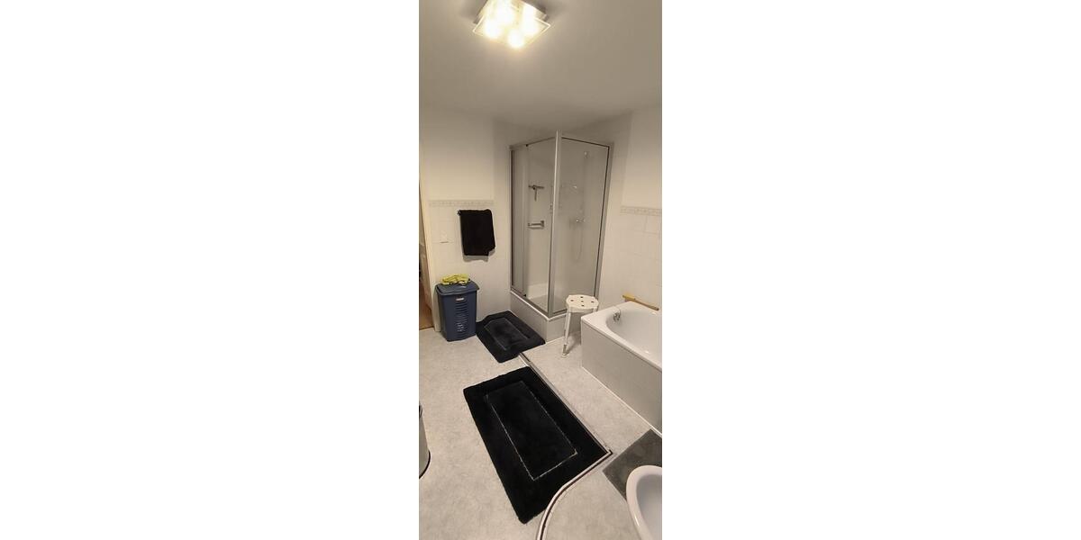 Etagenwohnung Eutin - 2 Zimmer, 130 m&sup2;, 1.000&euro; | Angebot:25100655