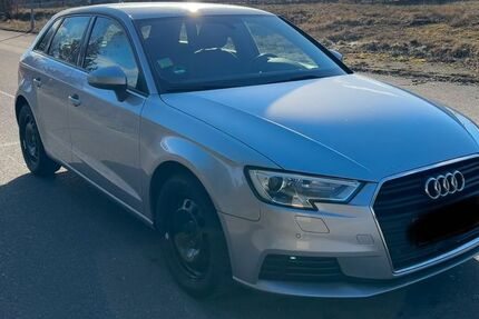 Audi A3 92.000 km 12.000 &euro; Sonnewalde 03249