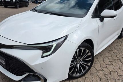 Toyota Corolla 15.100 km 24.990 &euro; Hildesheim 31137