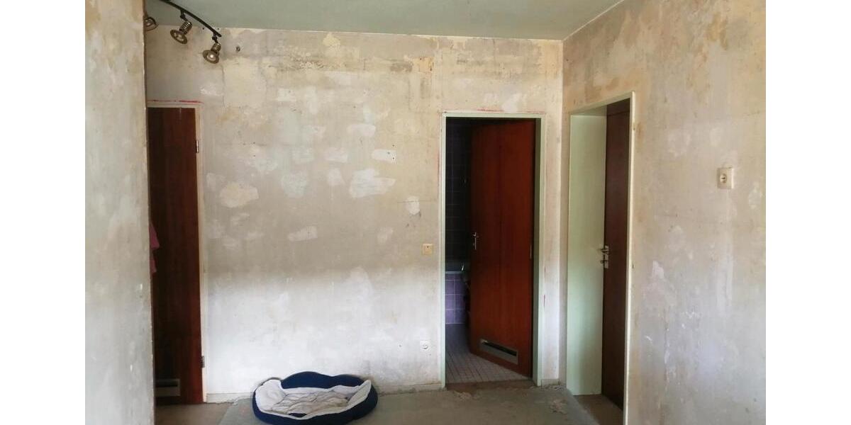 Etagenwohnung Sankt Ingbert - 3 Zimmer, 89 m&sup2;, 160.000&euro; | Angebot:26997211