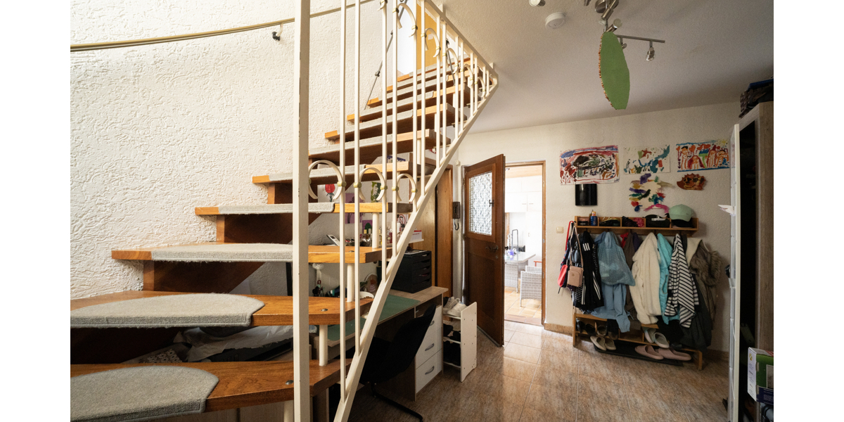 2 Häuser auf einem Grundstück in Bingen-Büdesheim 9 zimmer