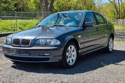 BMW 325