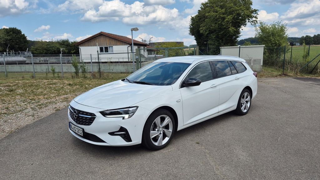 Opel Insignia 35.600 km 22.750 &euro; Buch 89290