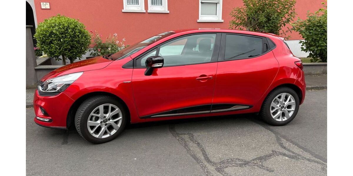 Renault Clio 24.500 km 11.299 &euro; Hösbach 63768